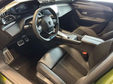 Peugeot 408 II Fastback Plug-In 1.6 Plug-In Hybrid 240KM 2026 Od ręki - GT Exclusive e-DCS7 1.6 Plug-in Hybrid 240KM, zdjęcie 5