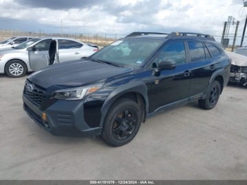 Subaru 2022 Subaru Outback Wilderness, 2022r., 4x4, 2.4L 2.4 Benzyna 260KM, zdjęcie 1