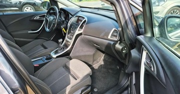 Opel Astra J Sports Tourer 1.4 Turbo ECOTEC 120KM 2011 Opel Astra BENZYNA NAWIGACJA sportowe fotele super okazja polecamy, zdjęcie 36