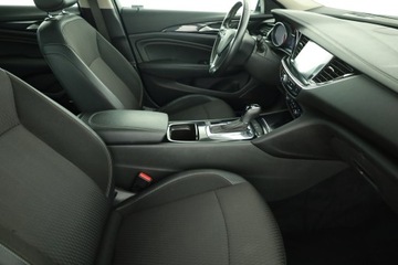 Opel Insignia II Sports Tourer 1.6 CDTI 136KM 2018 Opel Insignia 1.6 CDTI, Automat, Skóra, Navi, zdjęcie 6