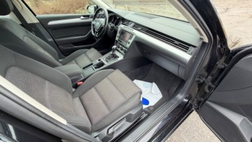 Volkswagen Passat B8 Variant 2.0 TDI BlueMotion SCR 150KM 2016 Volkswagen Passat Raty 2.0 tdi 150KM Bez adblue DSG 115tys km Duza Navi Ka, zdjęcie 34
