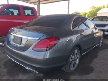 Mercedes Klasa C W205 2020 Mercedes-Benz Klasa C MERCEDES-BENZ C 300 2.0 Benzyna 255KM, zdjęcie 2