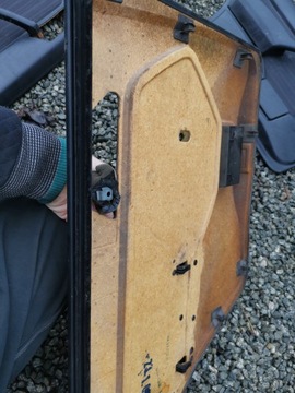 mercedes w124 обшивка передней и задней двери, седан