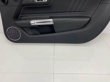 Обивка правой дверной панели Ford Mustang VI 2015+ США