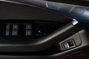 Audi A6 C8 Avant 2.0 40 TDI 204KM 2019 Audi a6 2.0 40 TDI S-LINE Navi Radar Full LED Panorama Kamera360 Virtual F, zdjęcie 28