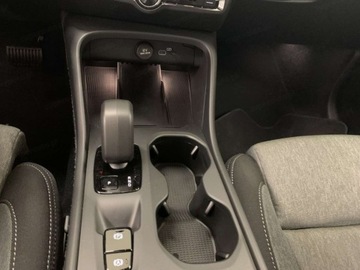Volvo XC40 Crossover Facelifting 2.0 B3 163KM 2025 VOLVO XC40 B3 Plus Dark Suv 2.0 (163KM) 2025, zdjęcie 8