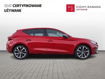 Seat Leon IV Hatchback Plug-In 1.4 e-HYBRID 204KM 2021 Seat Leon e-HYBRID 204KM FR Martwe pole Szyberdach Nawigacja ACC FV23, zdjęcie 5
