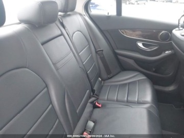 Mercedes Klasa C W205 2017 Mercedes-Benz Klasa C 2017 Mercedes-Benz C-Class C 300 4MATIC Sedan with L, zdjęcie 7