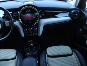 Mini Mini F56 Hatchback 3d Facelifting II Cooper 136KM 2023 MINI 5-door Copper, Salon Polska, Serwis ASO, zdjęcie 7