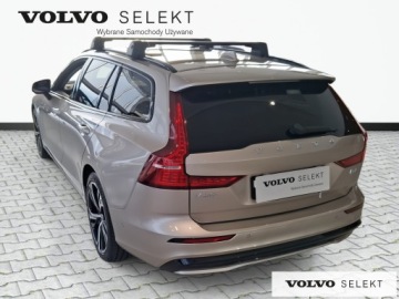 Volvo V60 II  Kombi Facelifting 2.0 B4 B 197KM 2025 Volvo V60 Volvo V60 B4 B Ultra Dark - Gwarancja do, zdjęcie 11