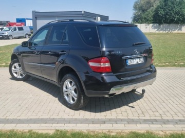Mercedes Klasa M W164 Off-roader 3.0 V6 (320 CDI) 224KM 2007 Mercedes ML 320 320cdi 4matic Skóra Navi Hak Bez, zdjęcie 30