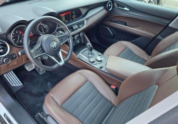 Alfa Romeo Stelvio SUV 2.0 Turbo 200KM 2018 Alfa Romeo Stelvio 2,0 200KM 4x4 SUPER - salon PL, bezwypadkowy, gwarancja, zdjęcie 11