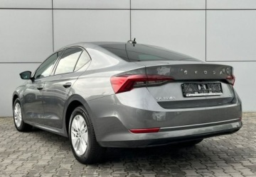 Skoda Octavia IV Liftback 1.5 TSI EVO 150KM 2022 Skoda Octavia Tempomat ACC Parktronic Led Keyless Automat Kamera FV23, zdjęcie 7