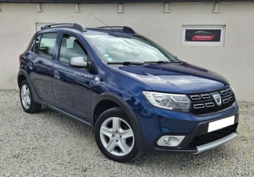 Dacia Sandero II Hatchback 5d Facelifting 0.9 TCe 90KM 2018 Dacia Sandero Stepway Lift SLICZNA Benzyna BOGATA WERSJA Oryginal ZADBANA, zdjęcie 2