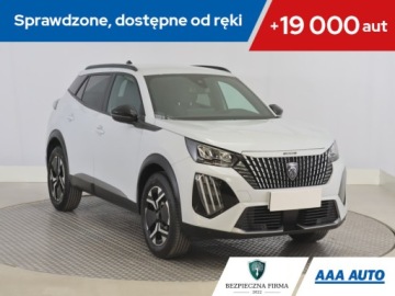 Peugeot 2008 II SUV 1.2 PureTech 130KM 2023 Peugeot 2008 1.2 PureTech, Salon Polska
