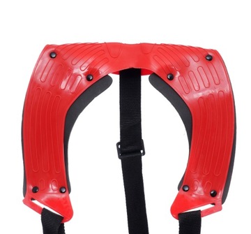 B. ПРОЧНАЯ РЕМНЯ ДЛЯ ПЕРЕНОСКИ KOSSA – ГИБКАЯ