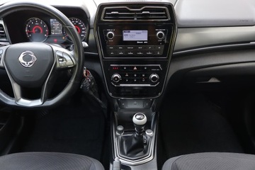 Ssangyong Tivoli Crossover Facelifting 1.5 GDI-T 163KM 2021 SsangYong Tivoli 1.5 T-GDI, Salon Polska, zdjęcie 11