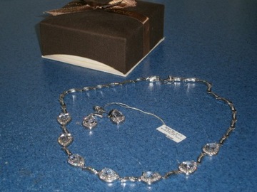 ОЖЕРЕЛЬЕ APART С СЕРЕБРЯНЫМ ПОКРЫТИЕМ РОДОЗОМ С СЕРЬГАМИ С ЦИРКОНИЯМИ