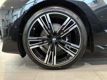 BMW Seria 7 G70 Sedan 3.0 40d 299KM 2025 BMW Seria 7 740d xDrive Sport Sedan 3.0 (299KM) 2025, zdjęcie 14