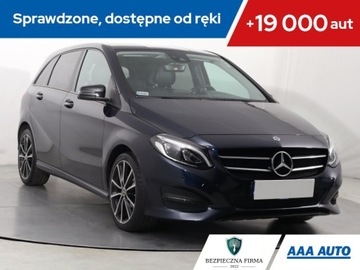 Mercedes Klasa B W246 Sports Tourer Facelifting 1.6 180 122KM 2018 Mercedes B B 180, Salon Polska, 1. Właściciel