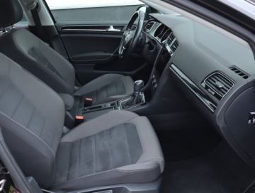 Volkswagen Golf VII Hatchback 5d Facelifting 1.4 TSI 150KM 2017 VW Golf 1.4 TSI, Salon Polska, Automat, Navi, zdjęcie 8