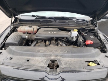  RAM 1500 2022, 3.0L, 4x4, LARAMIE, od ubezpieczalni 3.0 Diesel 260KM, zdjęcie 10