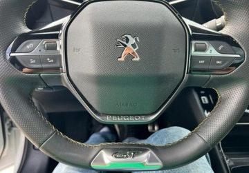 Peugeot 208 II Hatchback 1.2 PureTech 102KM 2020 Peugeot 208 1.2 Benzyna 100 KM Panorama LED Nawigacja Kamera Sensor 1.2, zdjęcie 21