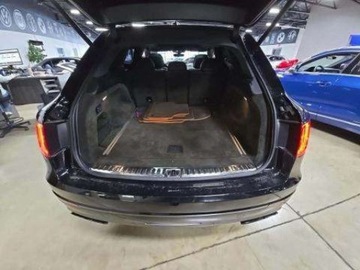 Bentley Bentayga 2020 Bentley Bentayga V8 Design Series 2020 4.0 Benzyna 542KM, zdjęcie 3