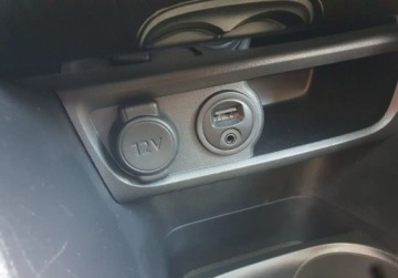 Peugeot 2008 I SUV Facelifting 1.2 PureTech 110KM 2016 Peugeot 2008 Panorama LED Nawigacja GetHelp 1.2 Benzyna 110KM, zdjęcie 22