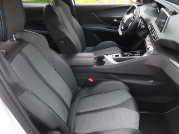 Peugeot 3008 II 2023 Peugeot 3008 1.2 MHEV, Salon Polska, zdjęcie 8