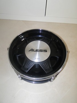 ЭЛЕКТРОННЫЙ 14-ДЮЙМОВЫЙ БАРАБАН ALESIS Strike MEGA DEAL.