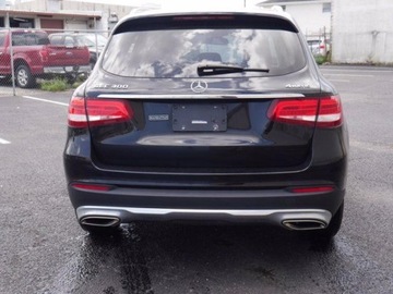 Mercedes GLC C253 2019 Mercedes-Benz GLC 300 4Matic 2019 2.0l 2.0 Benzyna 241KM, zdjęcie 4