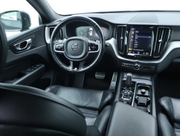 Volvo XC60 II 2019 Volvo XC60 B4 AWD, 194 KM, 4X4, Automat, Skóra, zdjęcie 6
