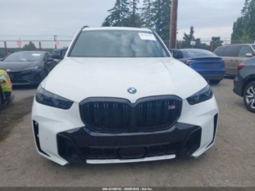 BMW X5 G05 2025 BMW X5 M60i 2025 4.4l 4.4 Benzyna 523KM, zdjęcie 7