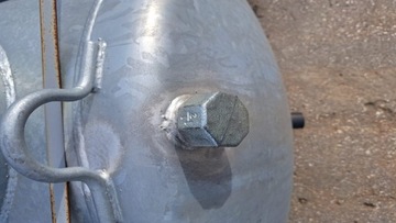 Бак 500 л, горячеоцинкованный