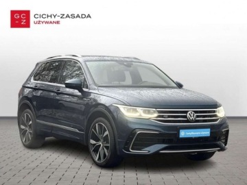 Volkswagen Tiguan II SUV Facelifting 2.0 TDI 200KM 2021 Volkswagen Tiguan R-line Kamery 360 HarmanKardon Zawieszenie DCC ACC Faktu, zdjęcie 6