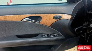 Mercedes Klasa E W211 Kombi S211 3.0 V6 (280 CDI) 190KM 2008 Mercedes-Benz Klasa E 280 CDI Avandgarde 3.0 Diesel 190KM, zdjęcie 28