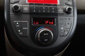 Kia Soul I Crossover 1.6 CRDI VGT 128KM 2011 Kia Soul 1.6 CRDI, Salon Polska, Klima, zdjęcie 15