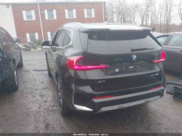 BMW X1 U11 2023 BMW X1 2023 BMW X1 XDRIVE28I 2.0 Benzyna 241KM, zdjęcie 3