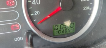 FORD FIESTA MK6 1.3 POUZDRO FILTRU VZDUCHU KRYT MOTORU