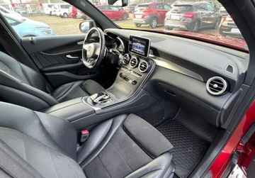 Mercedes GLC C253 SUV 2.1 220 d 170KM 2018 Mercedes-Benz GLC 220d 170KM 4Matic AMG Line Xenon Led Pol Skora Kamera St, zdjęcie 19