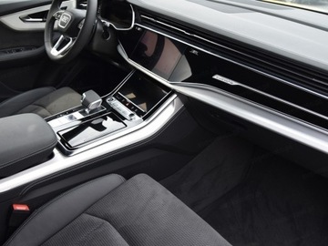 Audi Q7 II SUV Facelifting  3.0 50 TDI 286KM 2025 AUDI Q7 50 TDI quattro S Line Suv 3.0 (286KM) 2025, zdjęcie 12