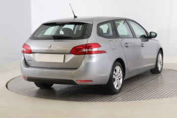 Peugeot 308 II SW Facelifting 1.5 BlueHDI 130KM 2019 Peugeot 308 1.5 BlueHDi, Salon Polska, zdjęcie 4