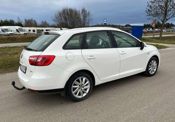 Seat Ibiza IV SportTourer Facelifting 1.2 TSI 105KM 2014 Seat Ibiza 1,2 BenzGaz, 105 KM, Zarejestrowany 1.2 BenzynaLPG 105KM, zdjęcie 3