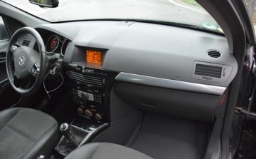 Opel Astra H Kombi 1.4 TWINPORT ecoFLEX 90KM 2009 Opel Astra 1.4B 2009r Klimatyzacja, Nowy rozrz..., zdjęcie 17