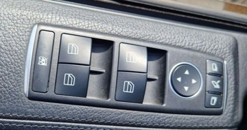 Mercedes Klasa G W463 Off-roader Facelifting 2015 G 350d 245KM 2017 Mercedes-Benz Klasa G G350 Full Pakiet AMG LED 7 foteli Kamera Hak 3.0, zdjęcie 13