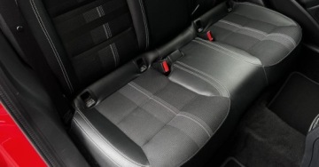 Mercedes GLA I Off-Roader Facelifting 1.6 200 156KM 2019 Mercedes-Benz GLA Salon PL Od Dealera Czujniki Tempomat CarPlay Android FV, zdjęcie 26