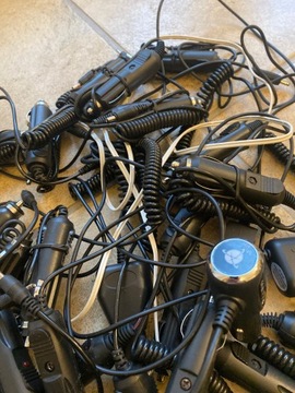 Ładowarka samochodowa 43 sztuki zobacz!