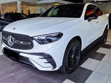 Mercedes GLC C254/X254 Coupe 2.0 200 204KM 2025 GLC Coupe 200 4-Matic AMG Line 2.0 (204KM) 2025, zdjęcie 1