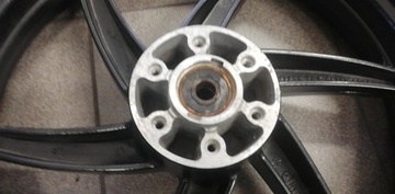 HYOSUNG GT 250 R 2010-2011 обод с передней шиной